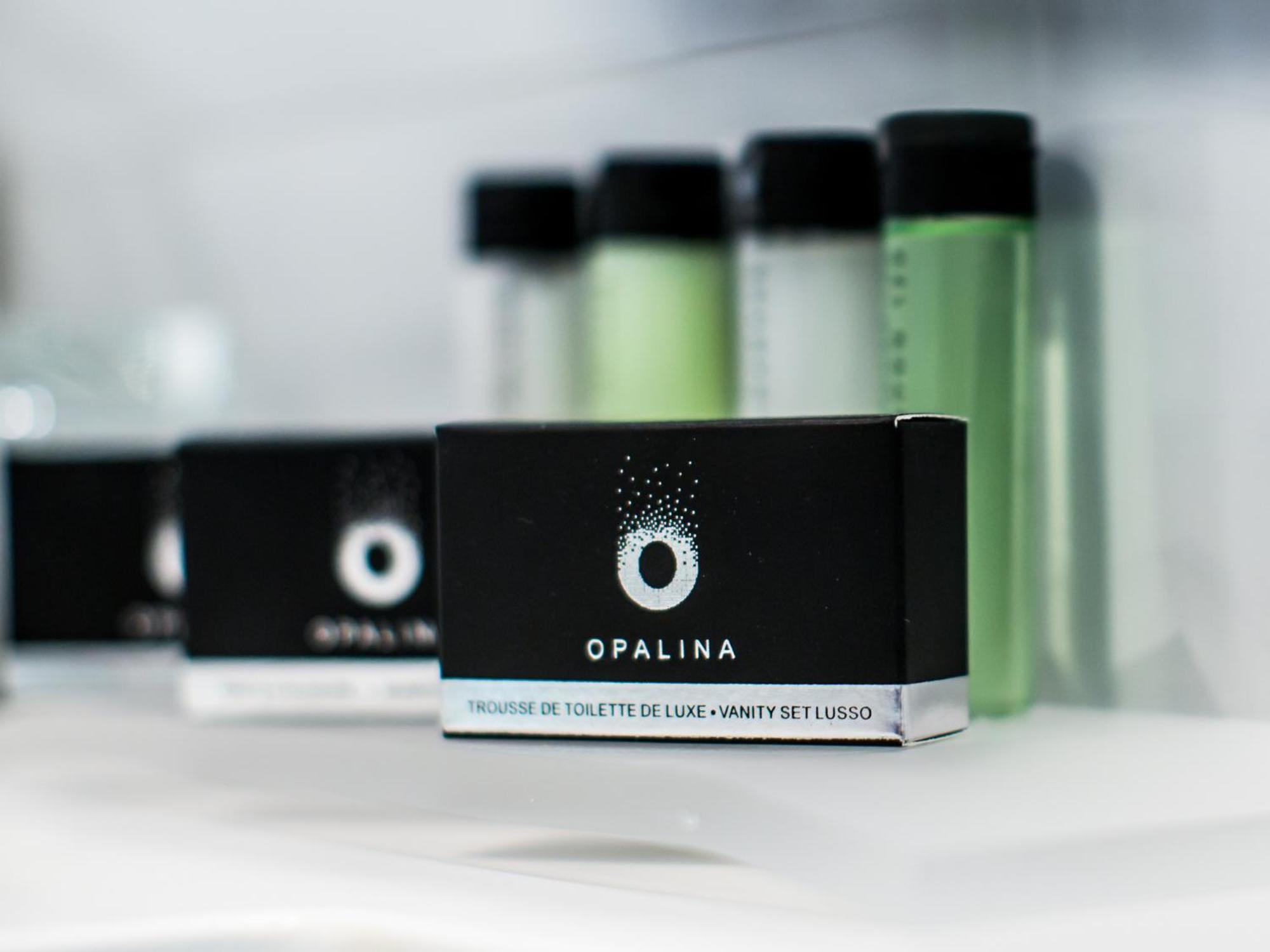 Otl Gouverneur Chicoutimi 外观 照片 Opalina soap
