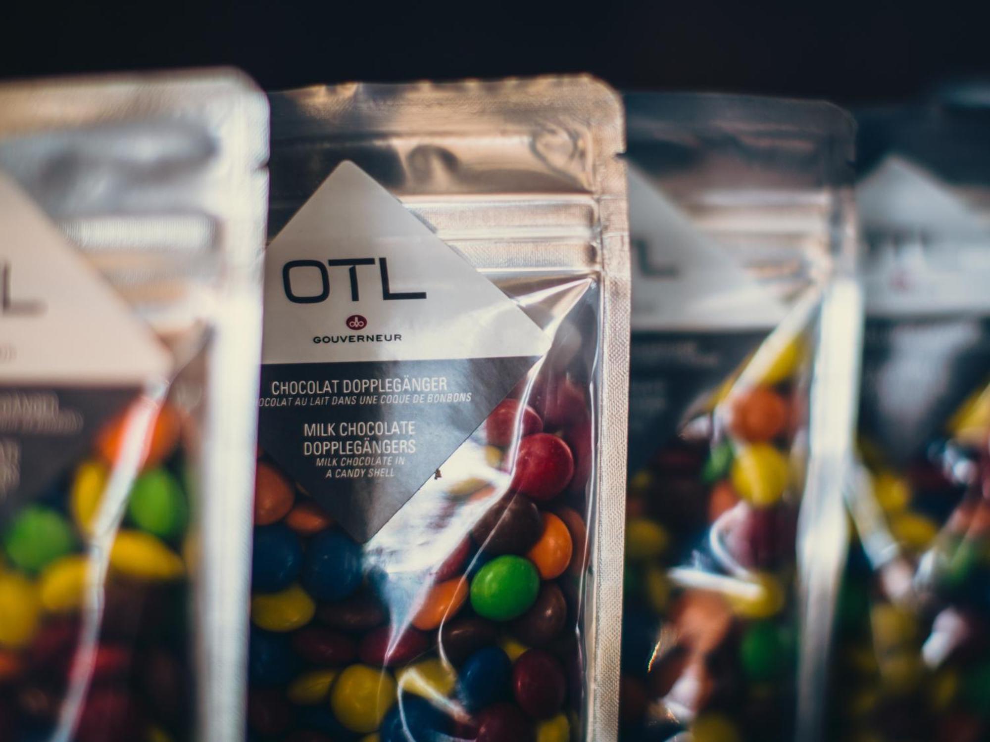 Otl Gouverneur Chicoutimi 外观 照片 OTL chocolate